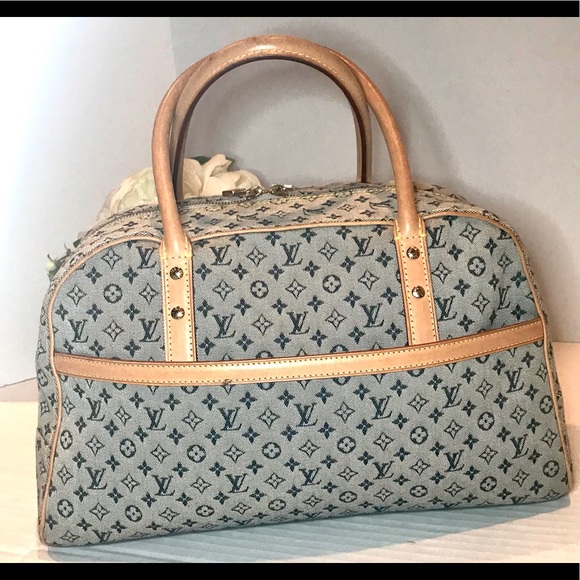 Louis Vuitton Handbags - 💄 Louis Vuitton handbag